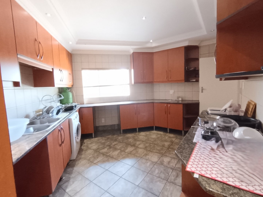 5 Bedroom Property for Sale in Universitas Ridge Free State